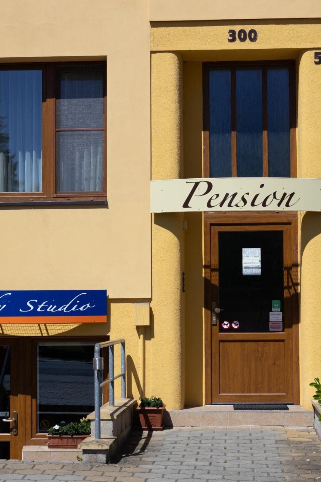 Pension Fontana Poděbrady Exterior foto