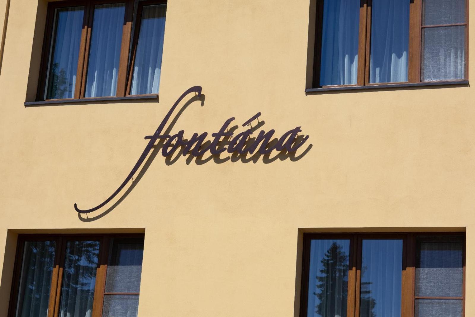 Pension Fontana Poděbrady Exterior foto